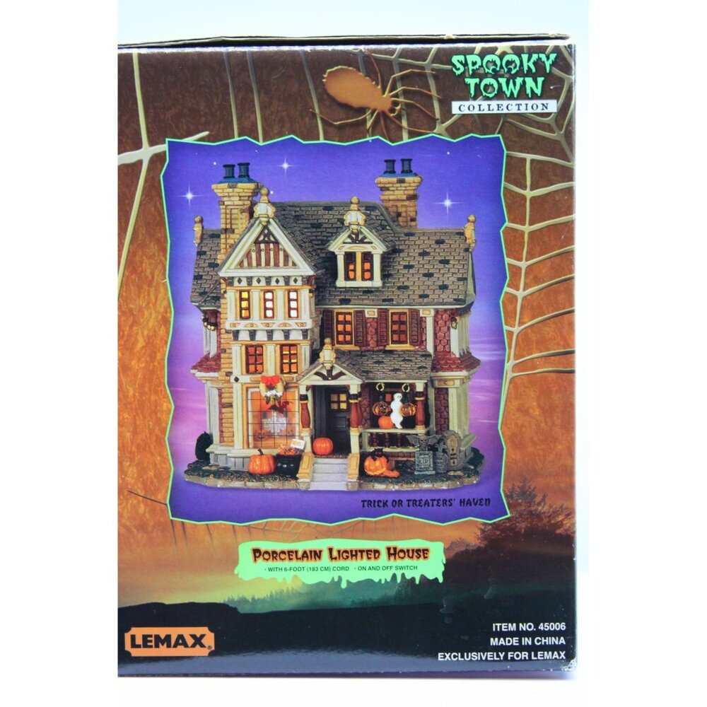 Lemax Spooky Town Village - Trick or Treaters House